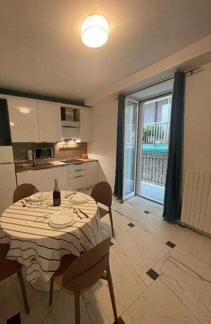Residenza Marina Apartment ริวาลิกูเร ภายนอก รูปภาพ